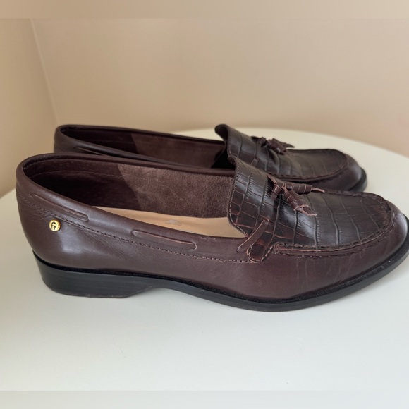 Etienne Aigner Women’s Gotham Brown Leather Loafers, 6.5 - Picture 4 of 9